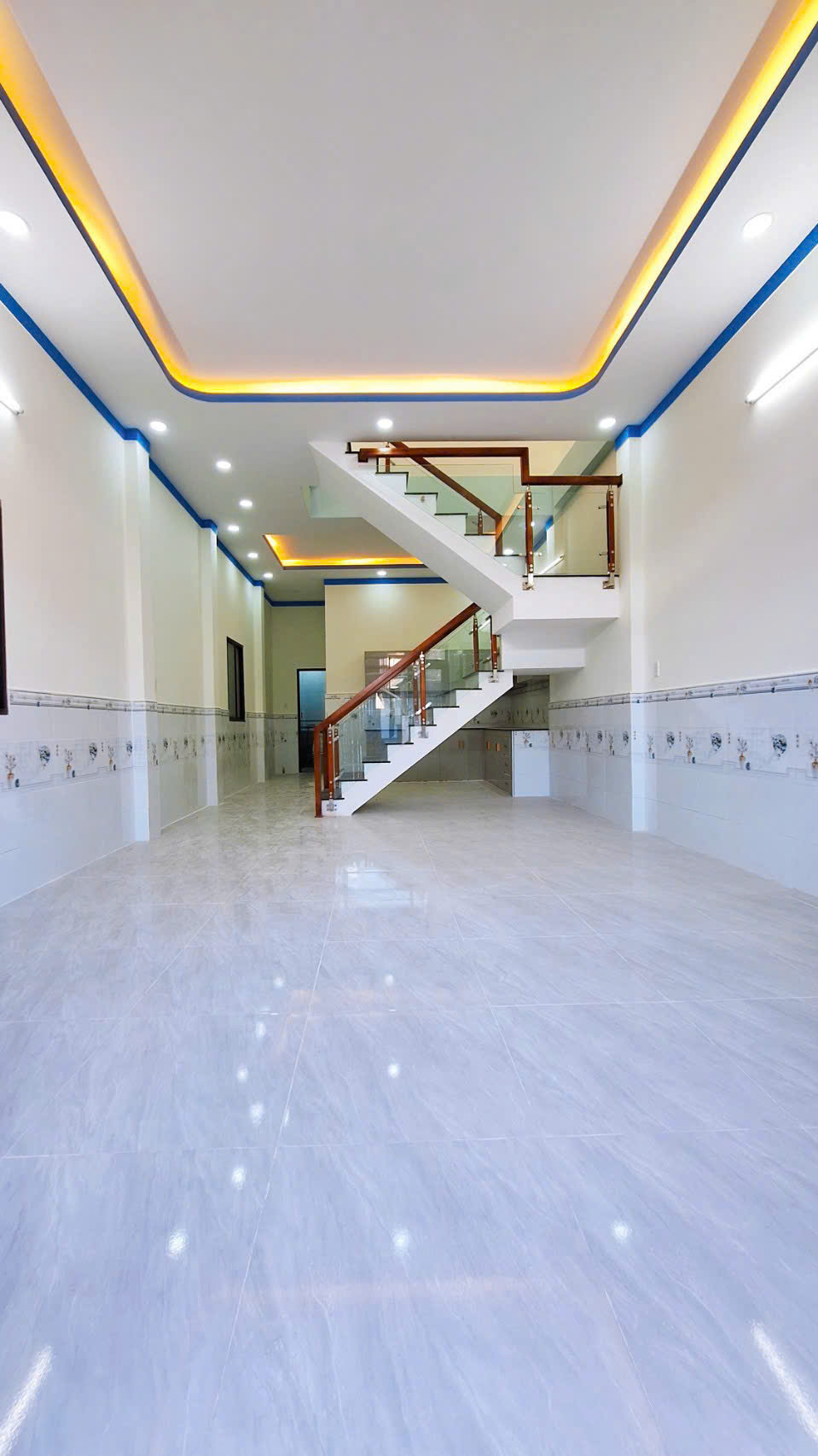 Bán nhà 2 Tầng P.Biên Hòa,SHR thổ cư,gần Vòng Xoay Cầu Hang,giá rẻ 15976725