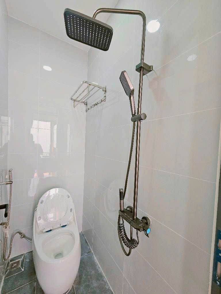 NHÀ HẺM THÔNG - MỚI TRỐNG ĐÓN  TẾT - QUANG TRUNG GÒ VẤP - 2 TẦNG - 4MX8M 3PN - GIÁ 4TY NHĨNH 15976729