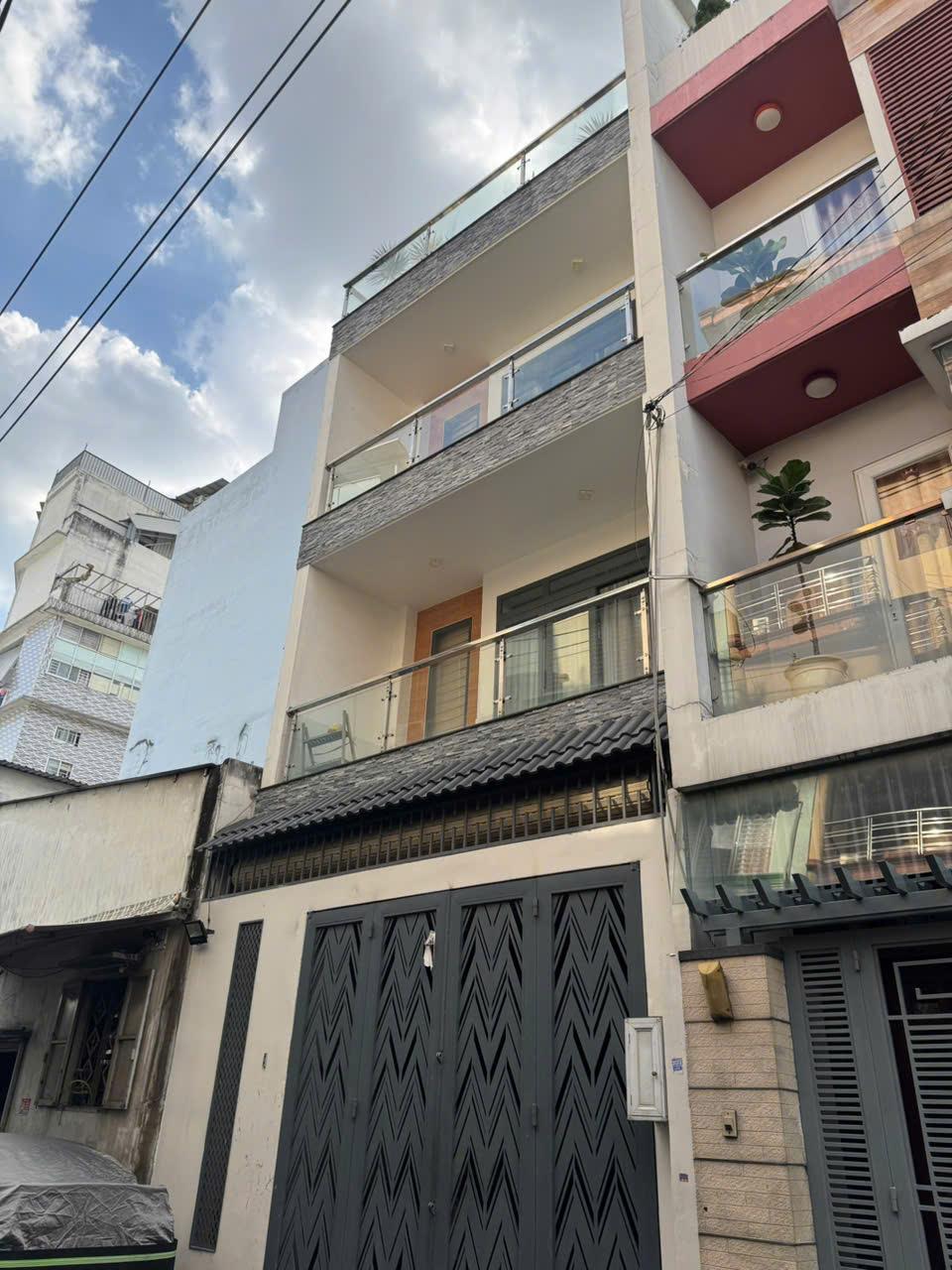 **Bán nhà hẻm 154 Phạm Văn Hai** phường 3 Tân Bình (5,7*11) 5 tầng 15976739