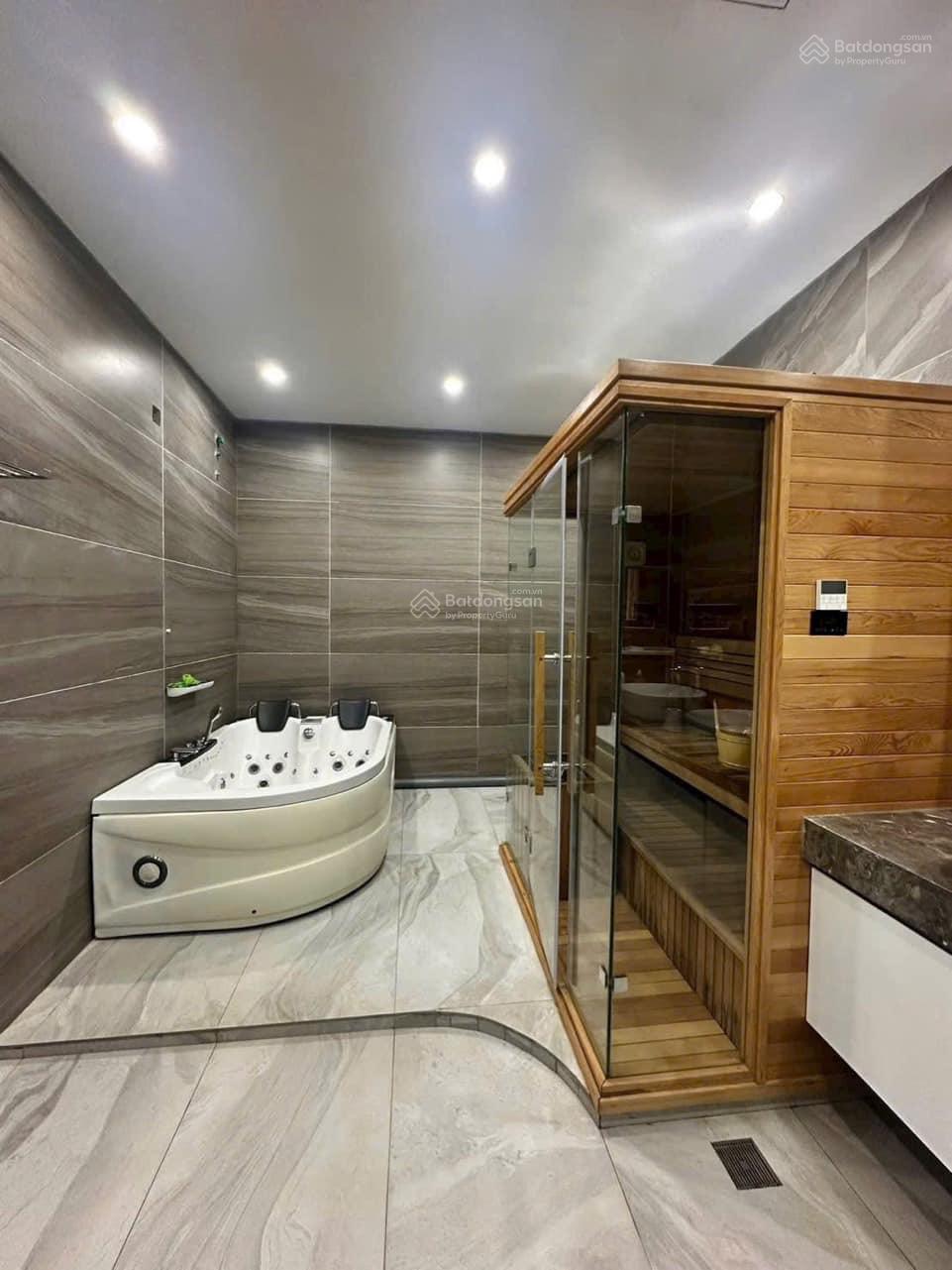 bán nhà phố Bà Triệu 6 tầng ô tô cửa chỉ nhỉnh 14 quả 15976762