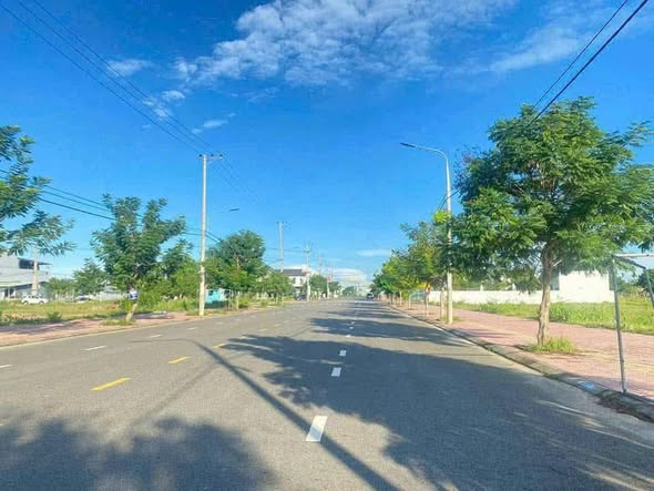 Cần Bán Lô Đất 150m2 Gần Hội An - Chỉ 2.x Tỷ - Không Ngập  15976832