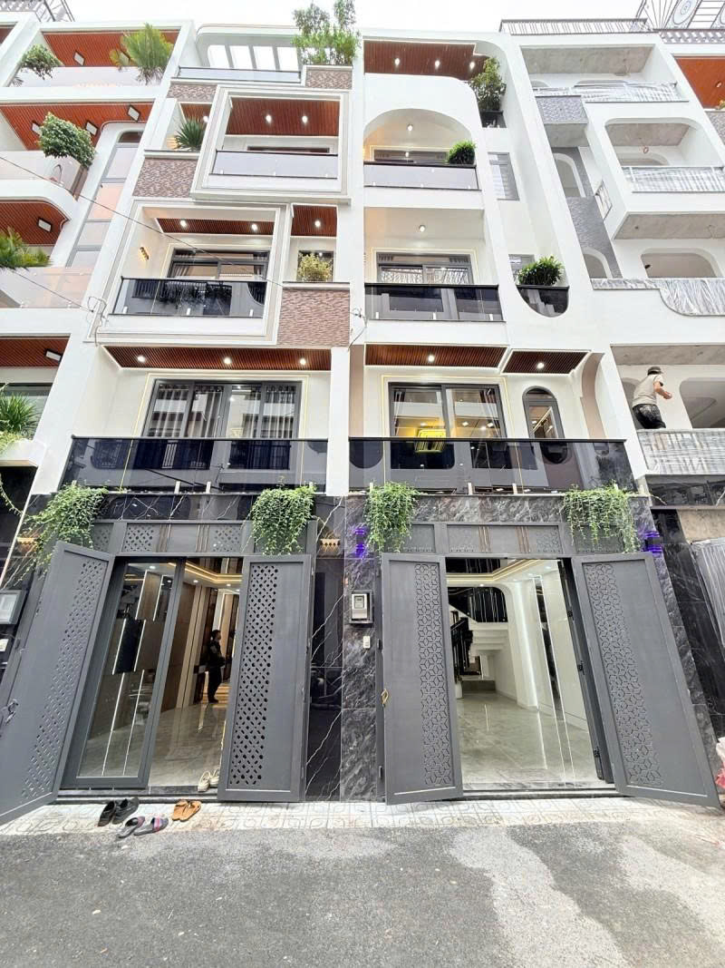 Bán đất thổ cư đường 102, Tăng Nhơn Phú A,  Q9, Thủ Đức, TP HCM.DT 120m2, Sổ Đỏ, 5.99 tỷ, LH: 15976872