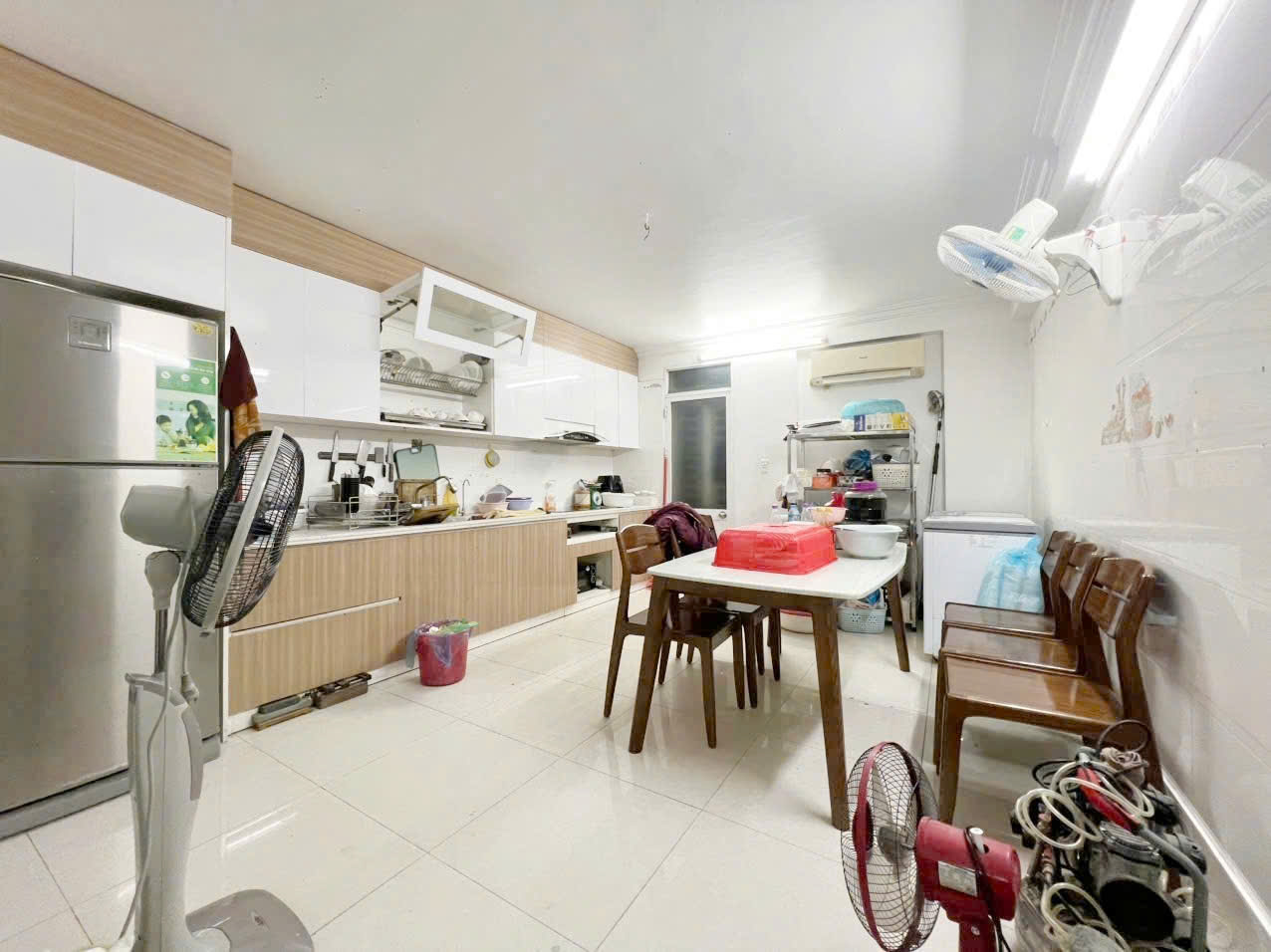 Bán nhà lô 22 Lê Hồng Phong - đường 22m siêu rộng - 60m 4 tầng, giá 9.1 tỉ 15976875