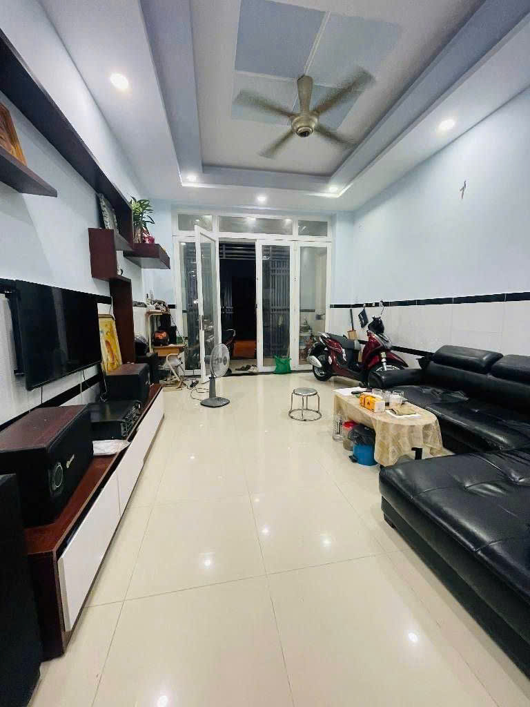 Nhà mới đón tết Đ số9 gần chợ26-3 sát AEON Tân Phú hẻm 8m thông 55m2,2 Tầng Nhỉnh 5tỷ 15976879