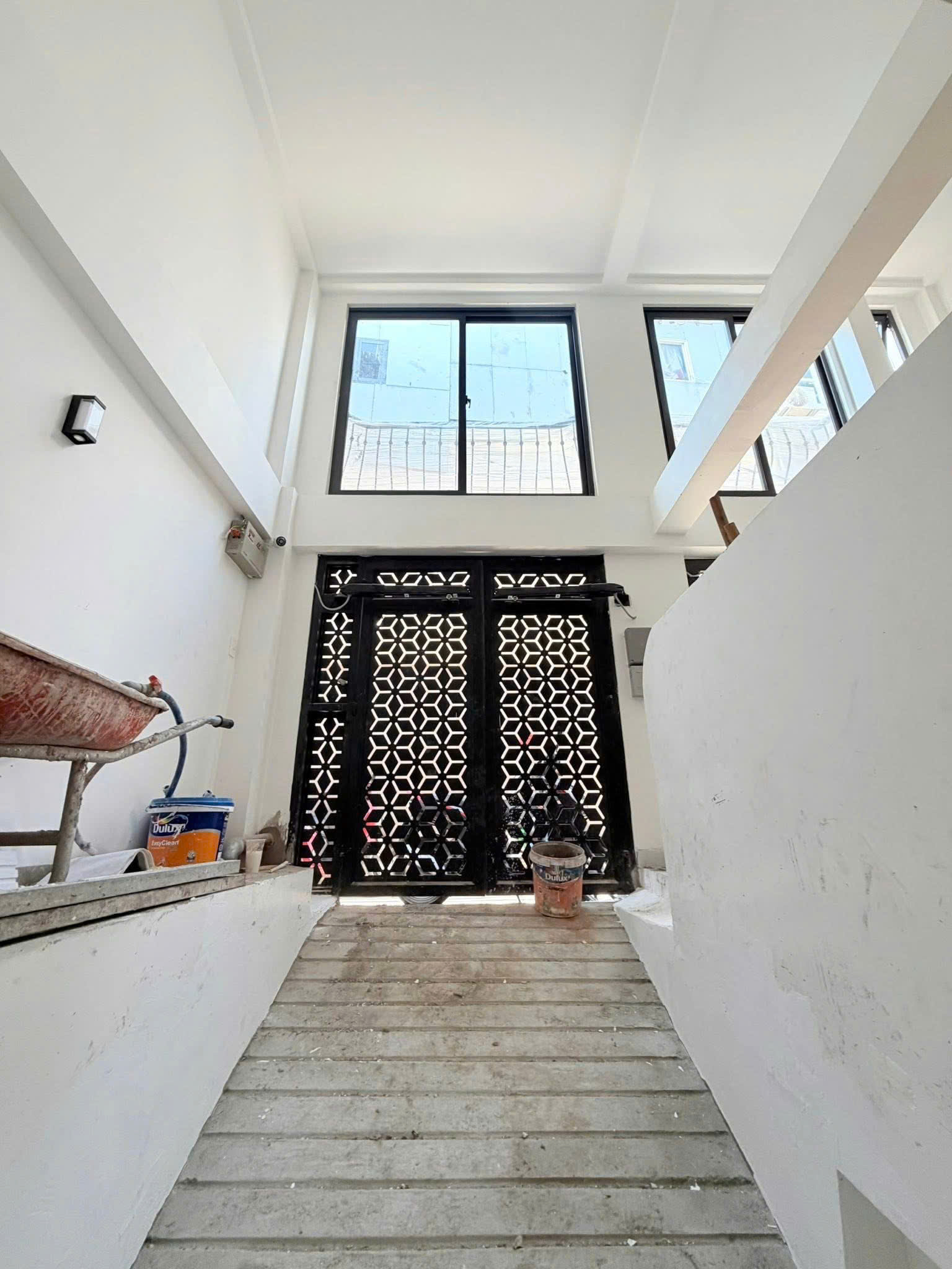 Bán Tòa  CHDV 25 Phòng, HXH Cách Mạng Tháng 8, Quận 3, 8x18m, 5 Tầng, chỉ 35,9 tỷ. 15976882