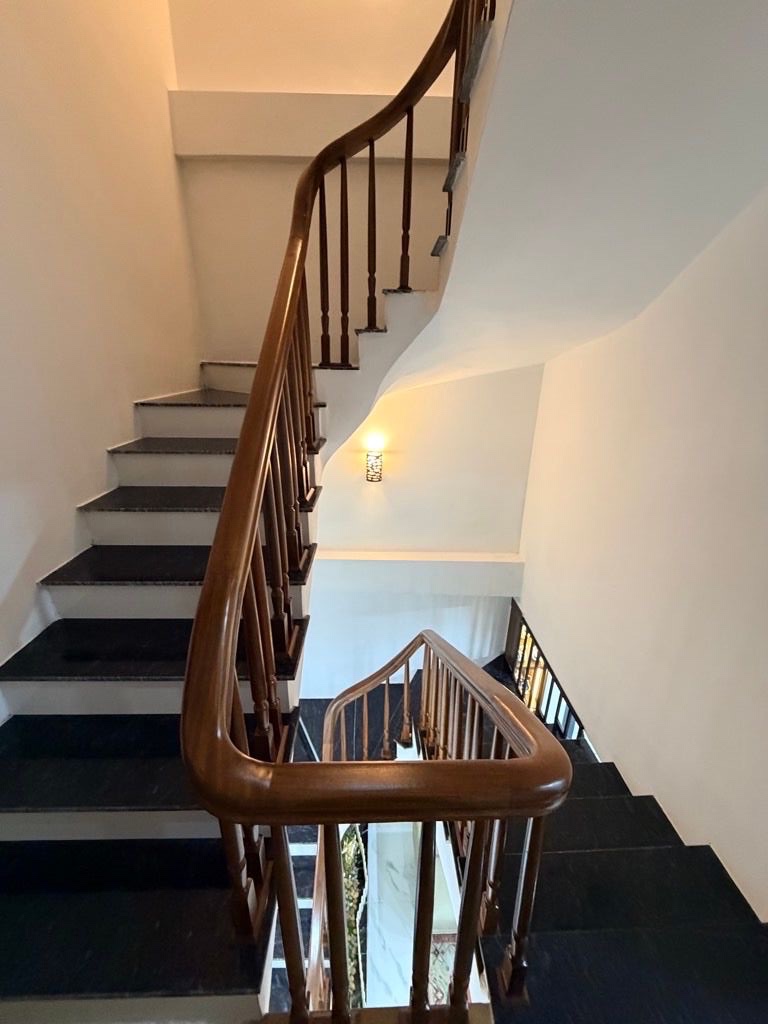 bán nhà ngọc hà 40m x4 tầng 10,5 tỷ full nội thất xịn,ngõ thông các ngả 15976887