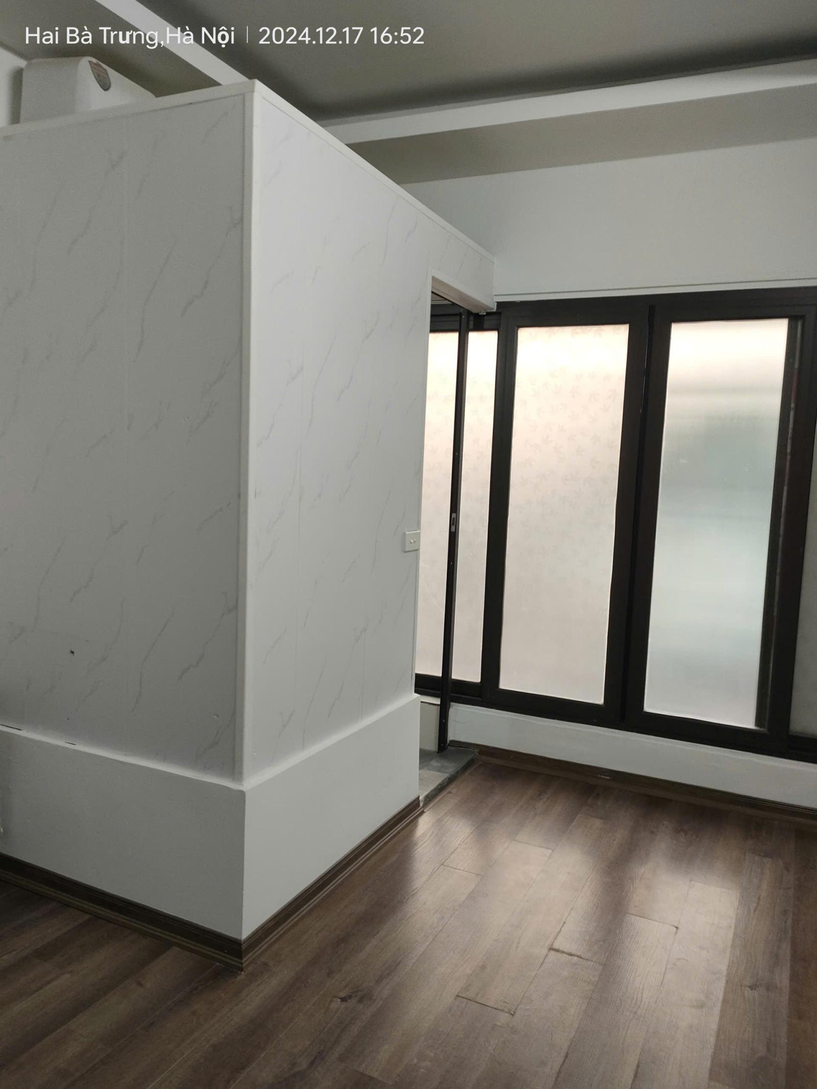 Bán gấp giá rẻ Chợ Khâm Thiên 12m/16m, 5 tầng, 3.55 tỷ Đống Đa
. 15976889