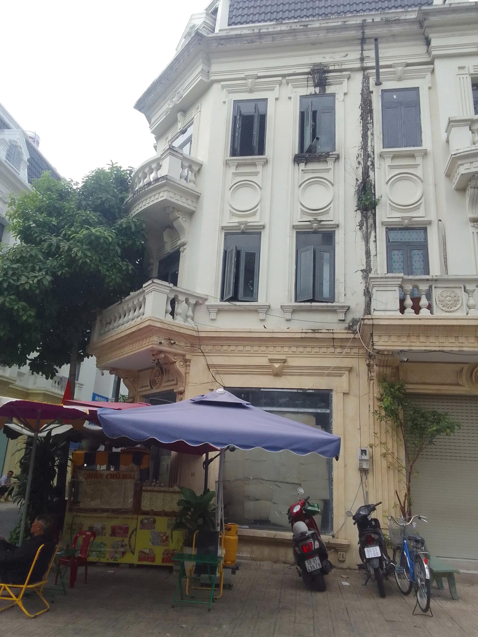 Cơ hội đầu tư không thể bỏ lỡ : MTKD đỉnh cao ĐA NGÀNH - Sổ hồng A4 , sẵn sàng ! 15976893