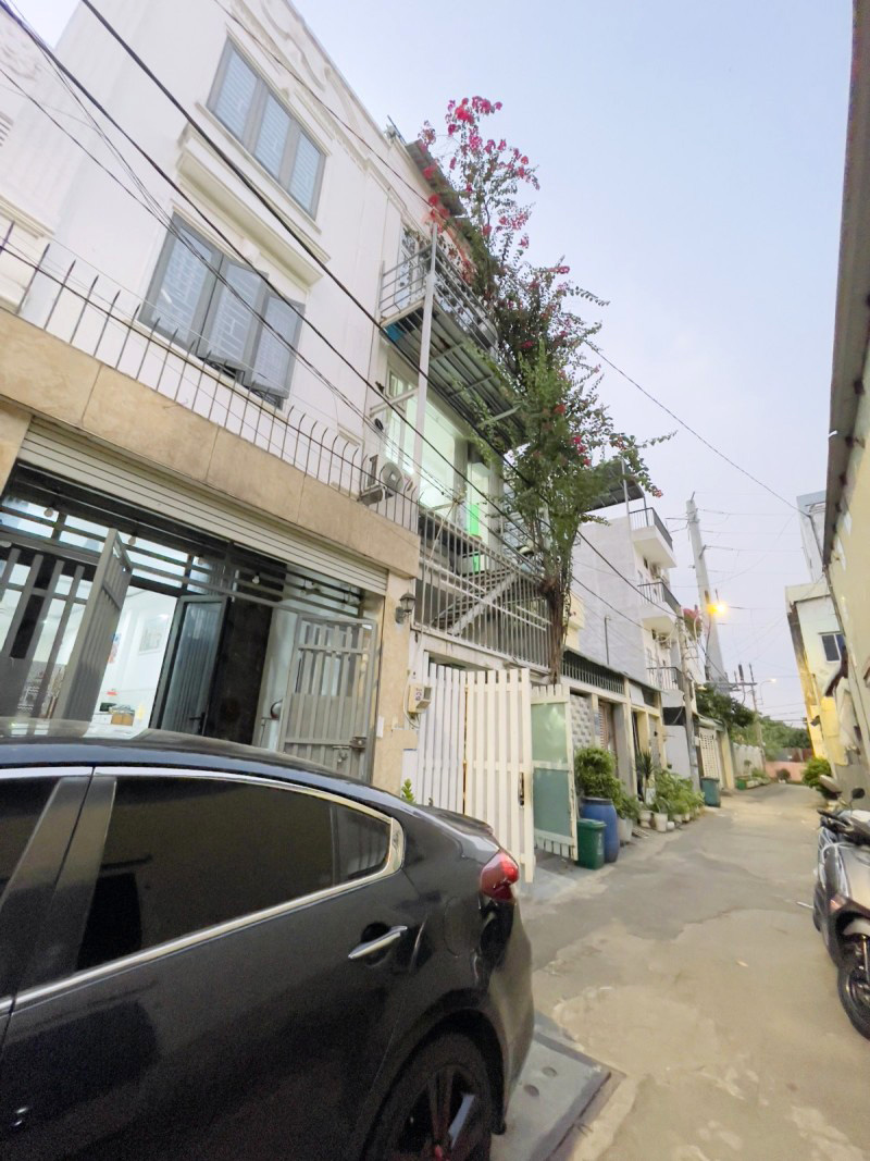 Gấp! Nhà 4 Tầng Trường Thọ Gần Metro, Hẻm Xe Tải, Giảm 700tr Còn 7.5 Tỷ 15976963
