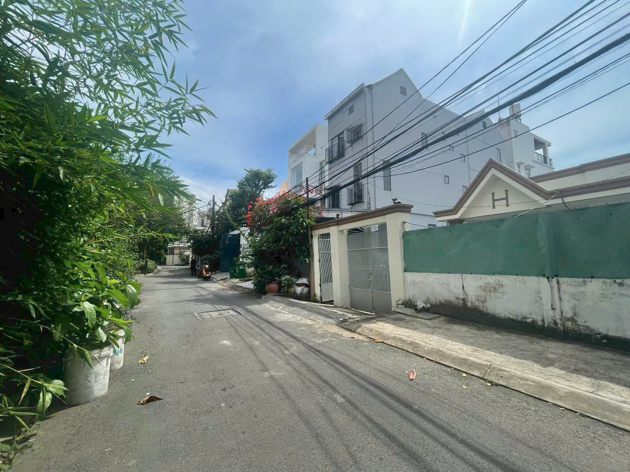 Bán LÔ đất lớn, giá siêu tốt, khu Compound Đường 11 Trần Não, P. An Khánh, Quận 2. 15976969