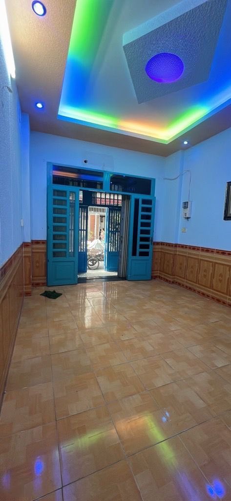 BẠN ĐANG TÌM NHÀ 4 TẦNG HẺM TẢI THÔNG VƯỜN LÀI GIÁ NHỈNH 8? 15976983