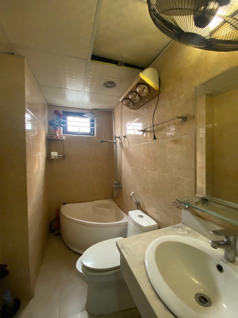 CHO THUÊ NHÀ NGUYÊN CĂN NGỌC THỤY – LONG BIÊN - FULL ĐỒ – GIÁ TỐT – VÀO Ở NGAY 15976988