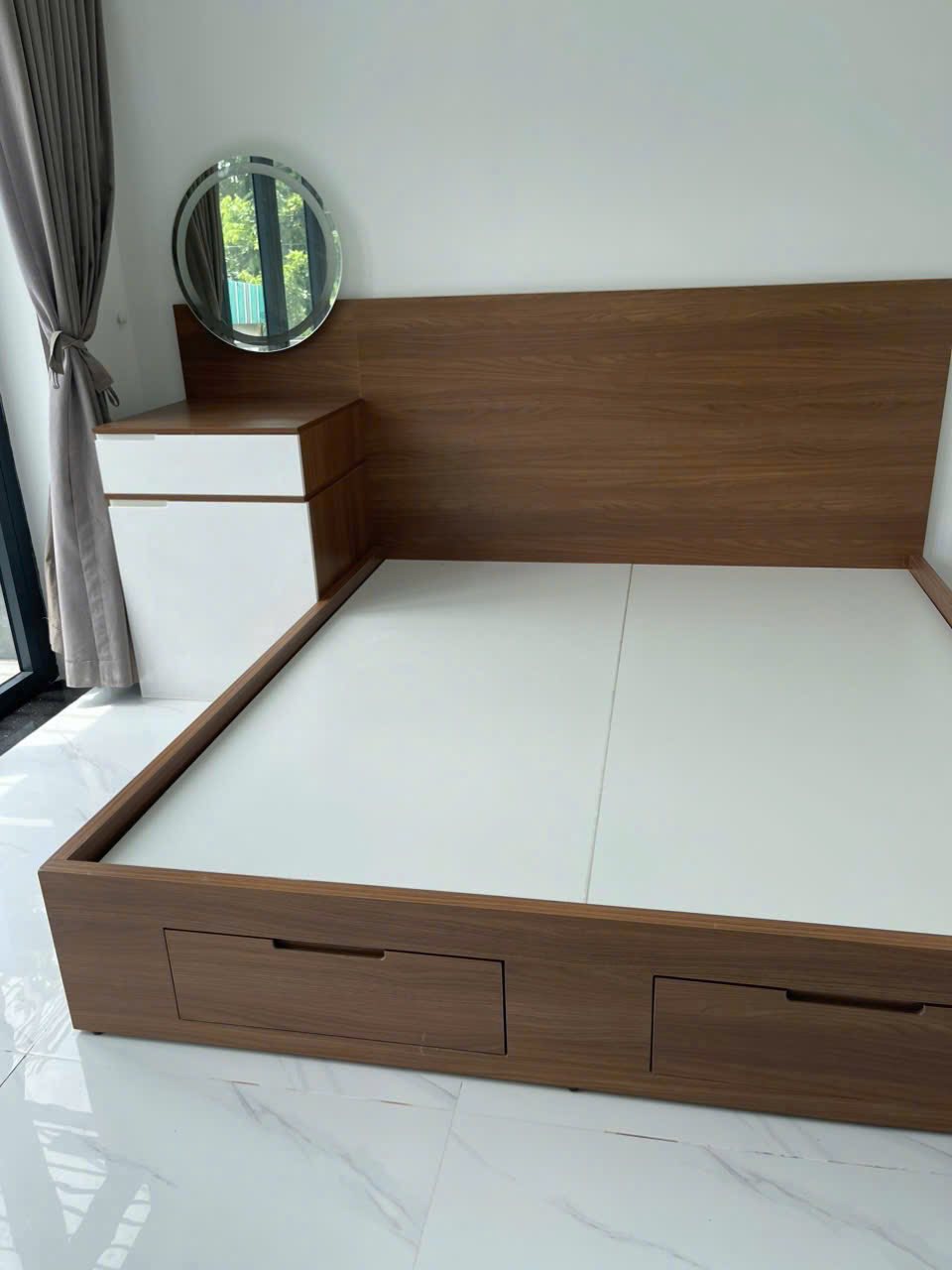 NHÀ NGAY CHỢ TỰ PHÁT PHẠM VĂN BẠCH TÂN BÌNH 4MX12M GIÁ 4,5 TỶ TL 15976995