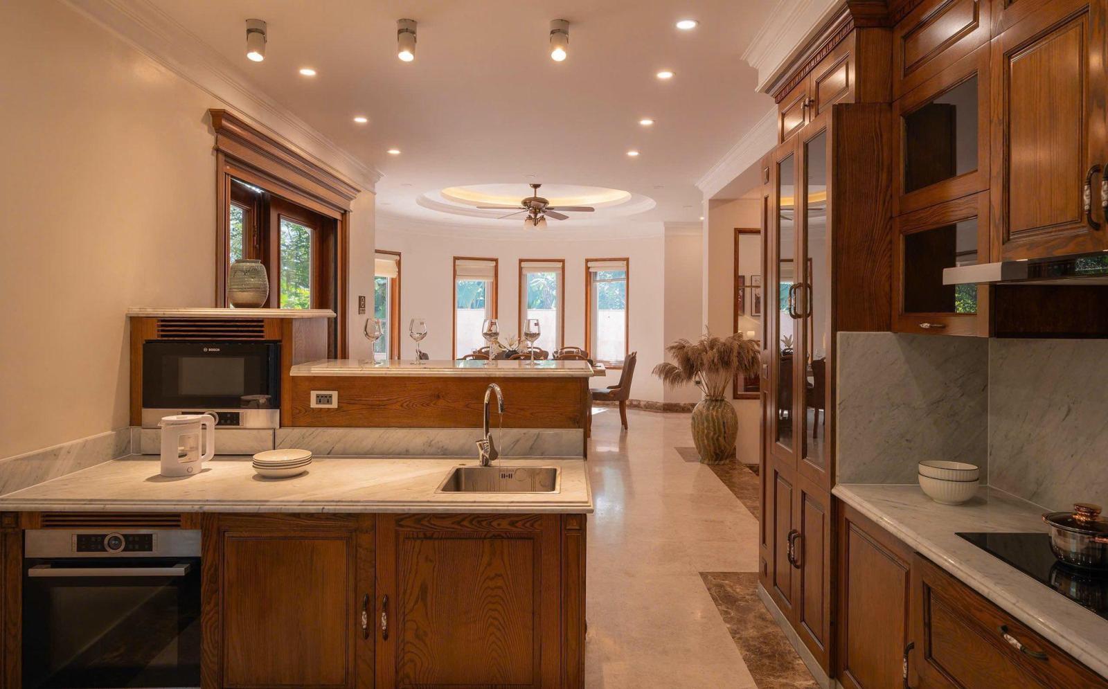 Bán biệt thự Lạc Long Quân otô, gần Hồ Tây ở sướng 145m 4tầng 29.3 tỷ 15977031