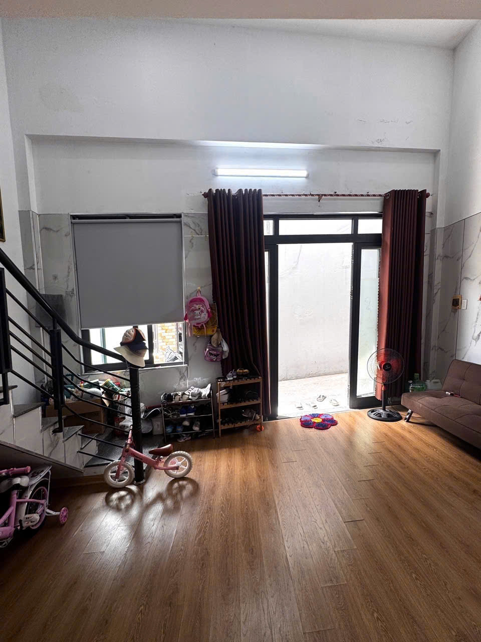 NHÀ ĐẸP VÀO Ở NGAY - SÁT MẶT TIỀN - 3.4 TỶ 15977042