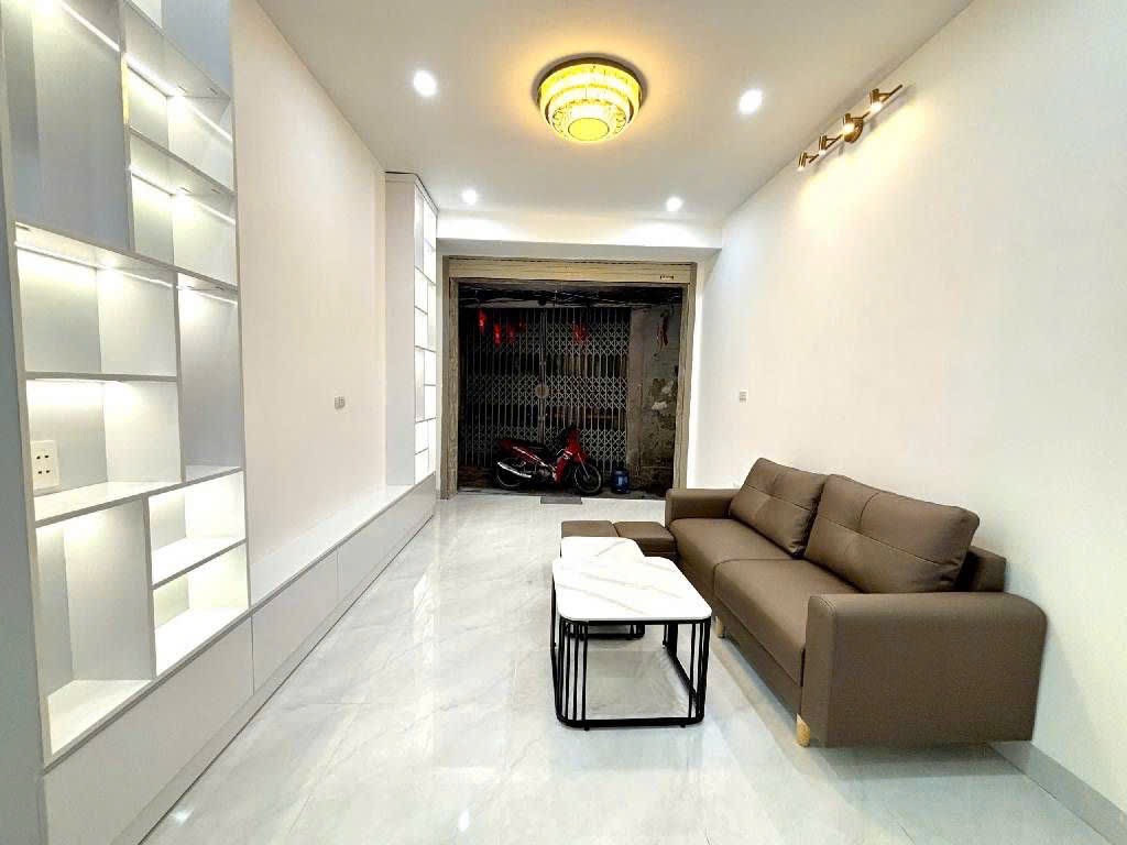 Hiếm lô góc Nguyễn Chí Thanh - nhà dân xây đã full nội thất ở được ngay 15977050