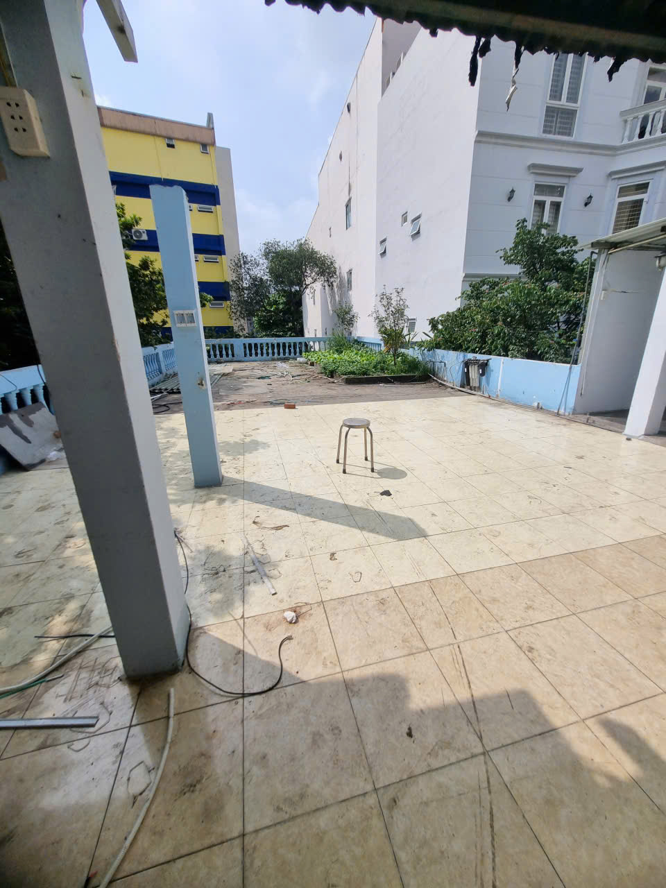 Cho thuê Biệt thự sân vườn 306 Nguyễn Trọng Tuyển, P1, Quận Tân Bình 15977057