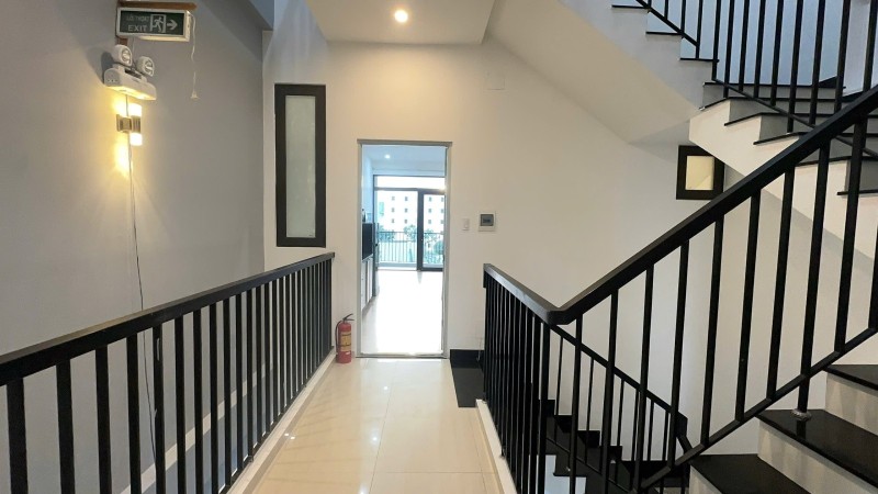 TOÀ CĂN HỘ 5 TẦNG - KỀ BIỂN VÀ CÁC KHU RESORT - DÒNG TIỀN 50TR - NGAY MNH MẠNG 15977064