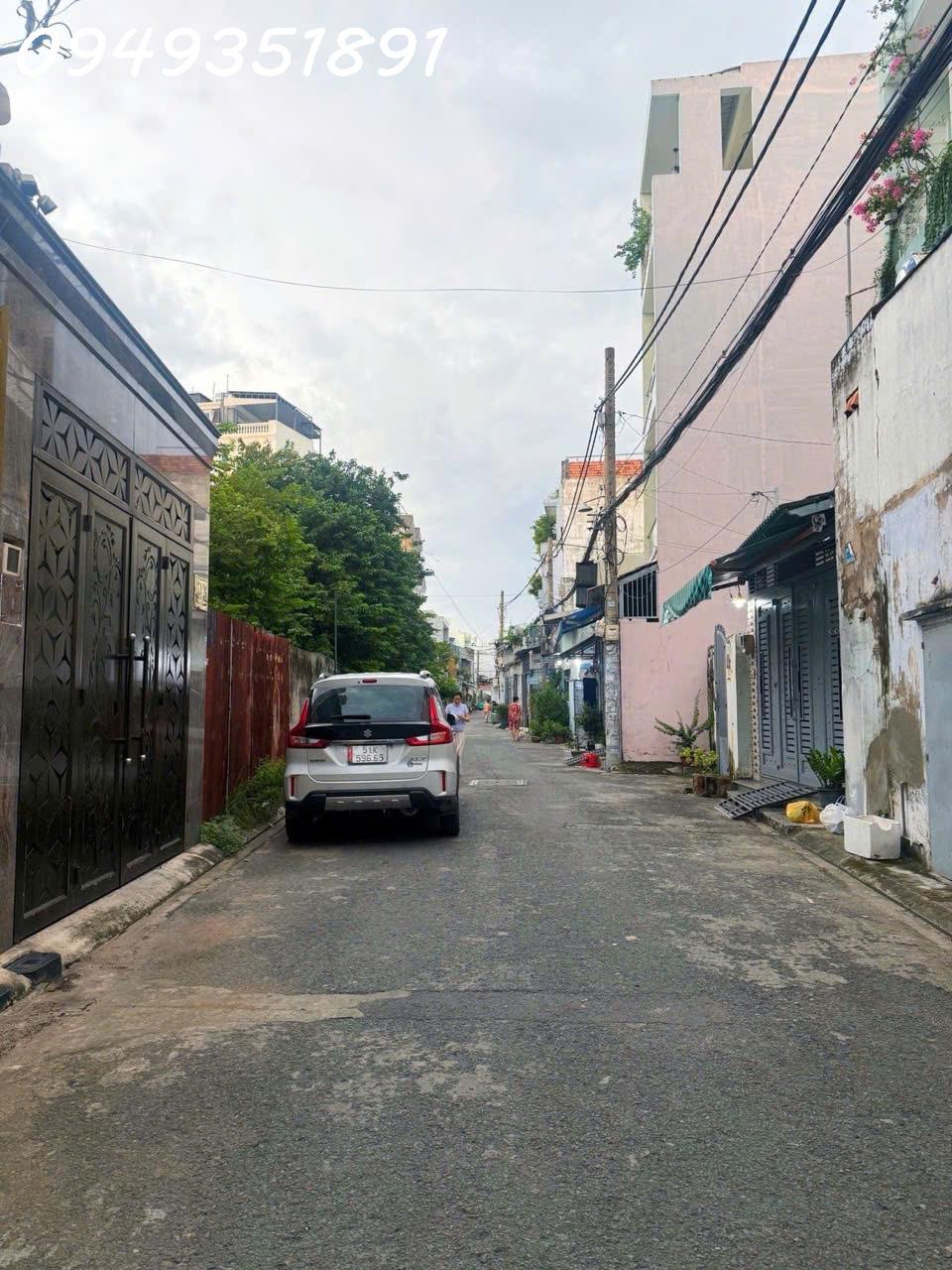 NHÀ HXH - GẦN SÂN BAY- METRO - GIÁP CỘNG HOÀ - CẤP4 - 4PN - 68M2 - GIÁ 6,5TỶ 15977126