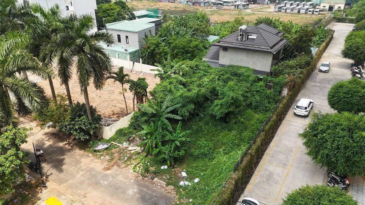 Bán lô đất góc 2MT Villa Thảo Điền , quận 2 cam kết giá  rẻ nhất Thảo Điền 15977165