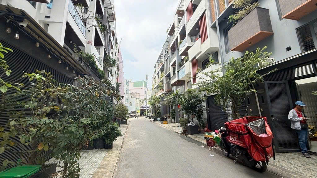 NHÀ MỚI ĐƯỜNG 8M -  NGUYỄN TƯ GIẢN GÒ VẤP - TẶNG FULL NỘI THẤT - 4.2MX14M - 5TẦNG - GIÁ NHĨNH 10 TỶ 15977235