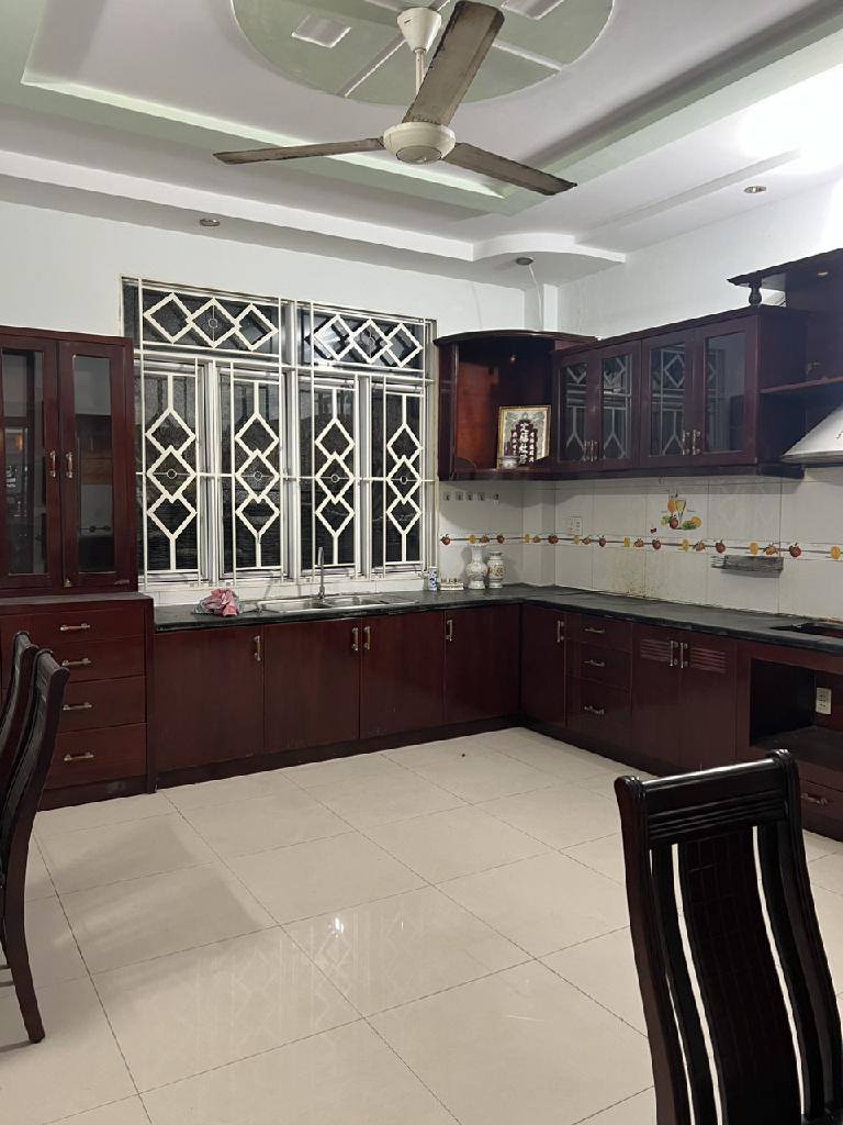 NHÀ ĐẸP HẺM XE HƠI ĐƯỜNG QUANG TRUNG, 4PN - 5WC, HẺM THÔNG TỨ TUNG- CHỈ 6.3 TỶ TL 15977236