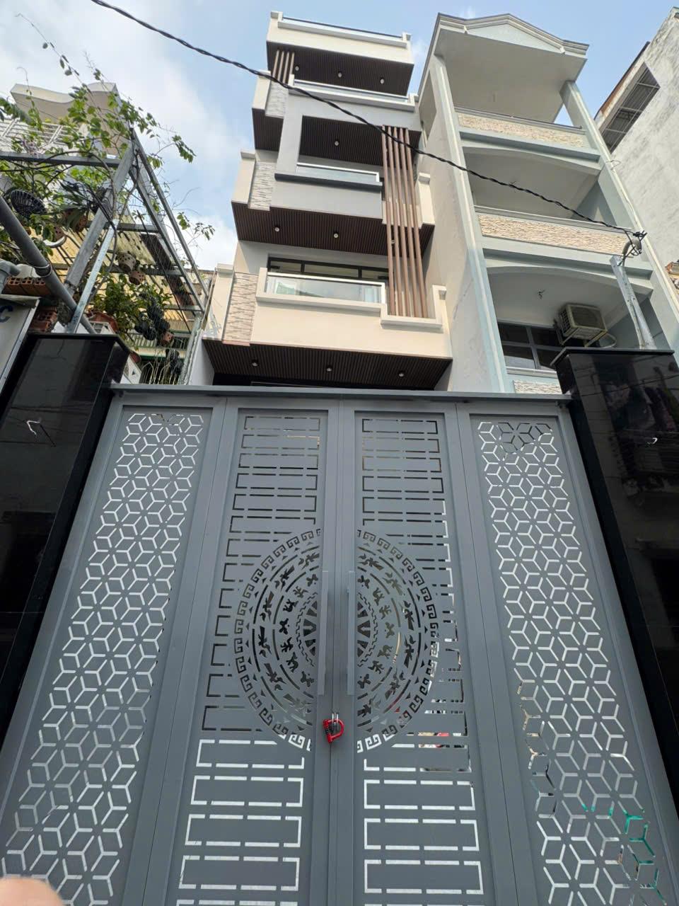 **Bán nhà mặt tiền Hiệp Nhất ** phường 4; Tân Bình; 4x18m nhà 4 tầng 15977265