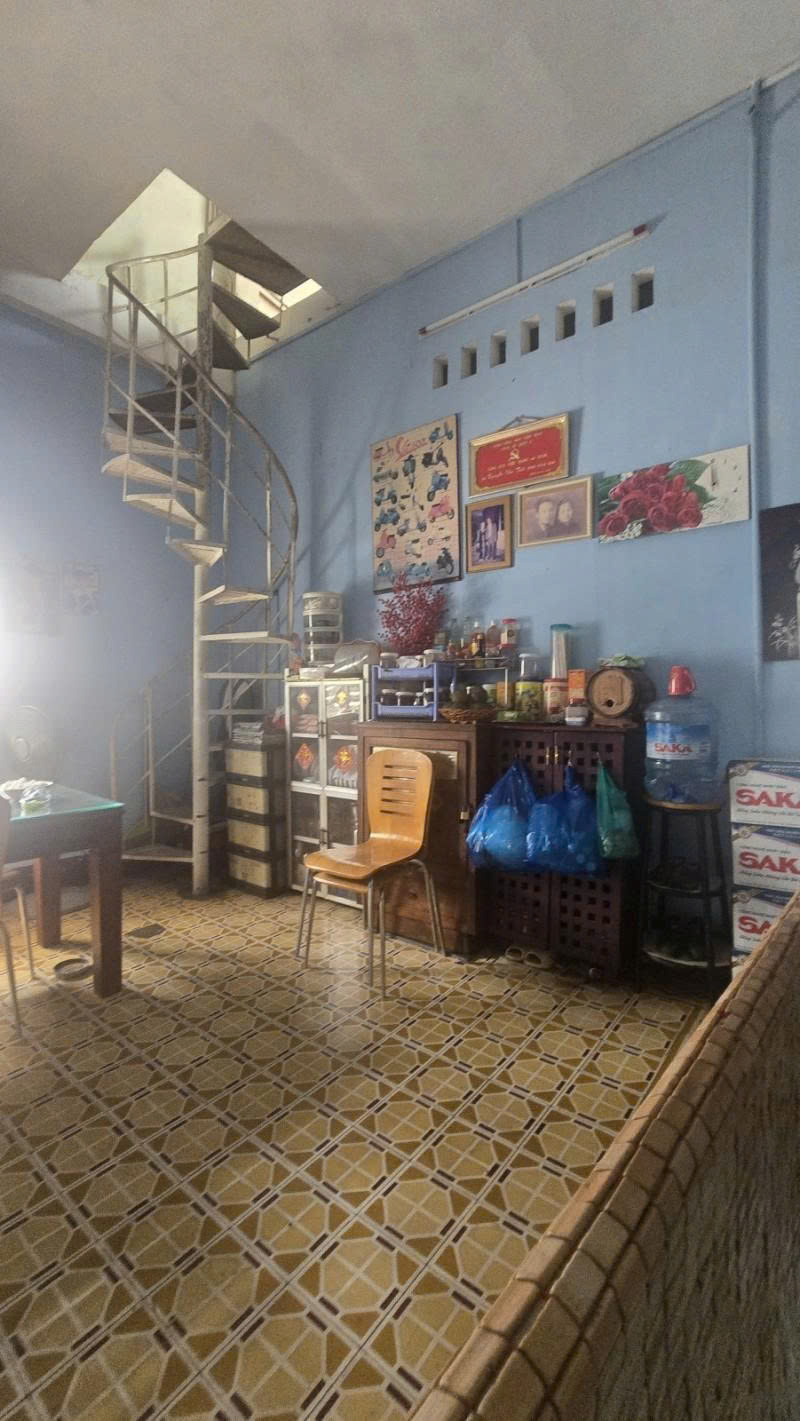 Bán nhà Mặt tiền Lê Lâm - gần Văn Cao, 16x20m, Cấp 4 - tiện xây, Sổ A4 - 1 đời chủ, 49 tỷ. 15977289