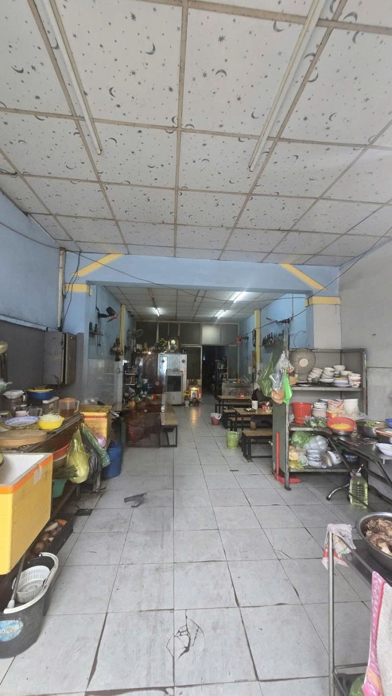 Bán nhà Mặt tiền Lê Lâm - gần Văn Cao, 16x20m, Cấp 4 - tiện xây, Sổ A4 - 1 đời chủ, 49 tỷ. 15977289