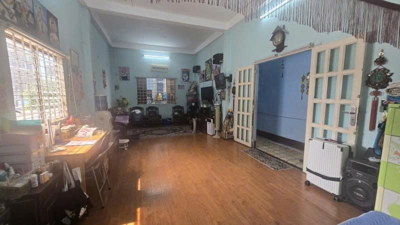 Bán nhà Mặt tiền Lê Lâm - gần Văn Cao, 16x20m, Cấp 4 - tiện xây, Sổ A4 - 1 đời chủ, 49 tỷ. 15977289