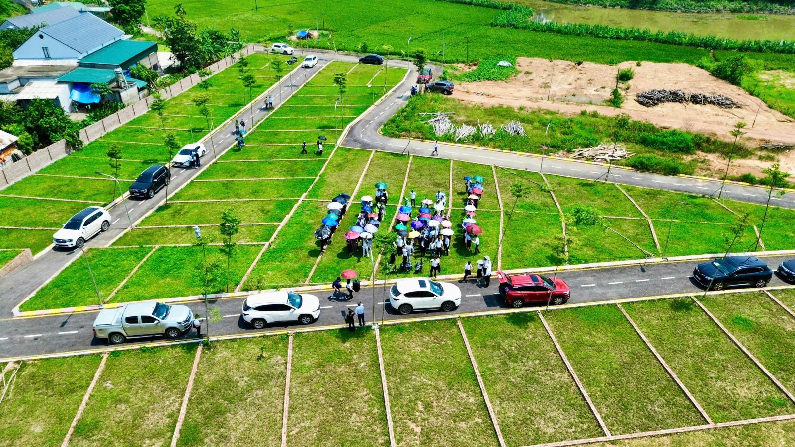 CHỈ 300M SANG ĐẤT HÀ NỘI Lạc Thủy Hòa Bình giá chỉ 600tr 59m2 15977292