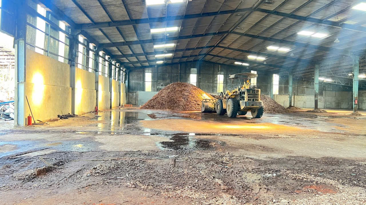 XT660 Cho Thuê xưởng kiên cố, tiếp đa ngành nghề,  xưởng có thể bàn giao liền 15977317