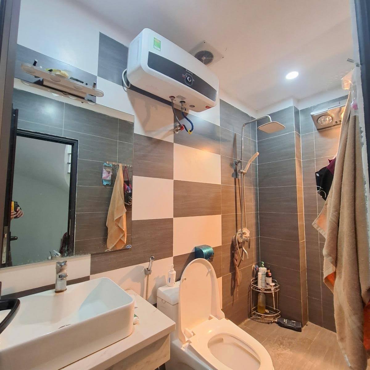 Siêu phẩm đón Tết phố Hoàng Liệt-Gần Vành Đai 3,Trường C1 Hoàng Liệt-41m*5tầng-8,9tỷ (TL) 15977368