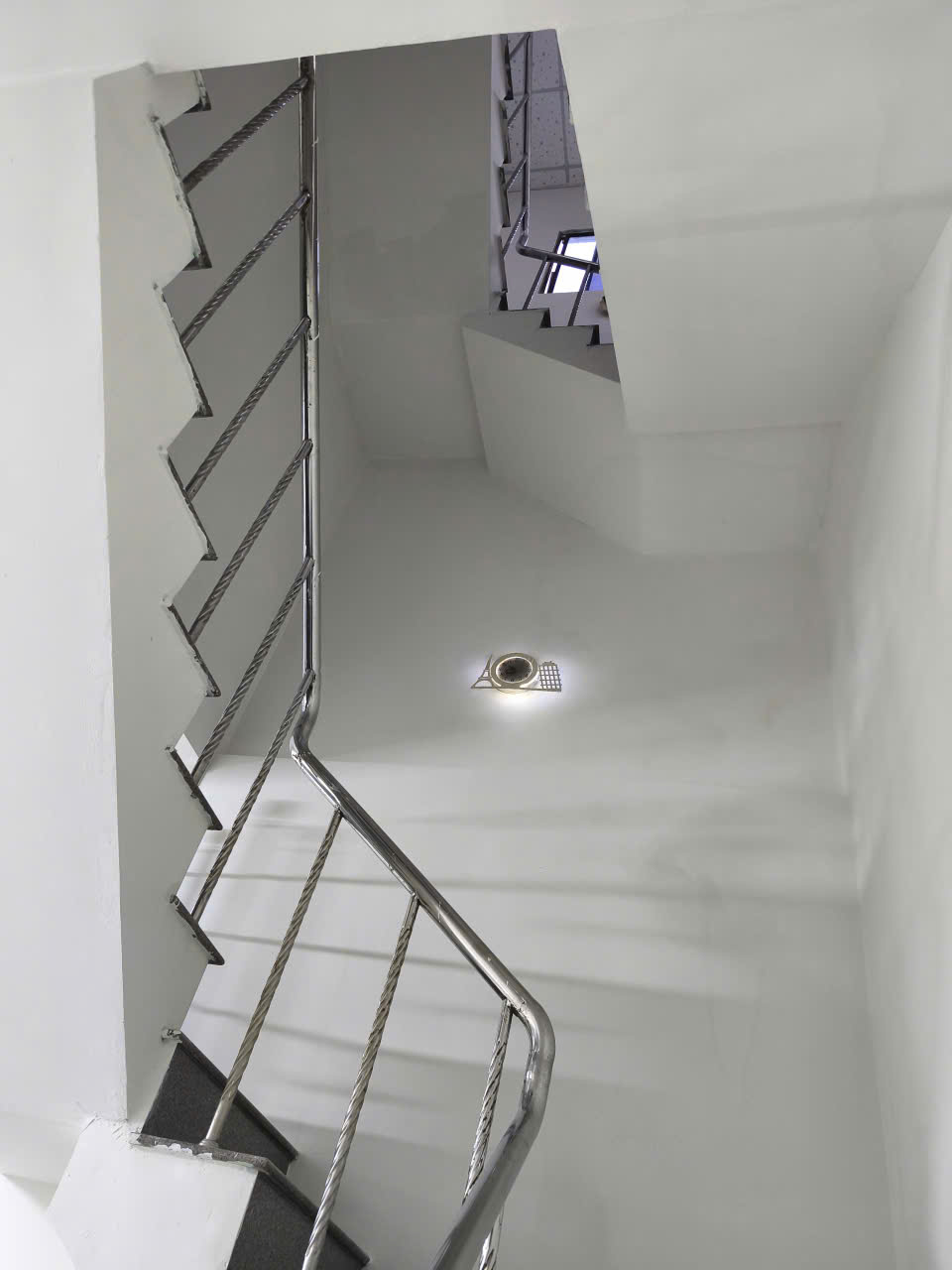 ♪ Kiệt 3m thẳng thông 30m ra đường, ngay Chợ Mới, 37m2, 2 mặt thoáng 3 tầng cứng, 3PN, 3.6x tỷ 15977371