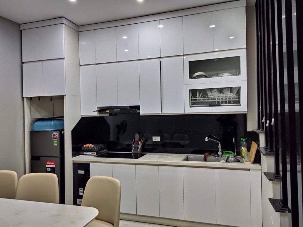 Bán nhà 5 tầng Phố  Khương Đình, Thanh Xuân 47m2  - Giá  8.5tỷ - Tiện kinh doanh, cho thuê 15977390