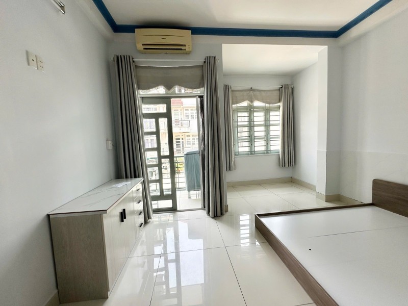 Bán nhà đường số 39, Bình Trưng Tây, Q2, TP HCM. DT 94m2, 4 tầng, 8PN. Giá 11.8 tỷ, SHR. 0933125879 15977393