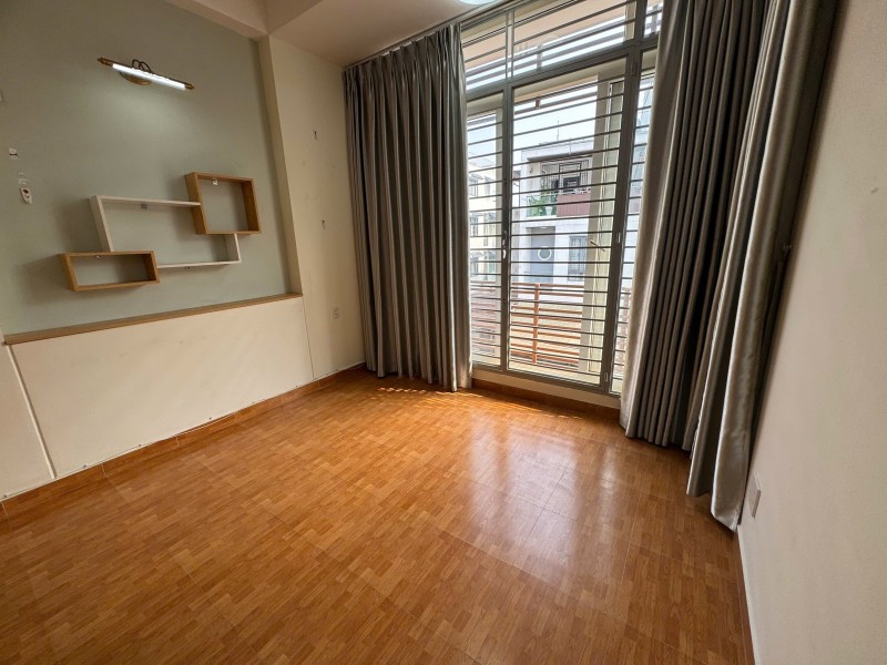 BÁN NHÀ MẶT TIỀN 59M2 4 TẦNG NGANG 5.5M KD ĐỈNH NGUYỄN KHUYẾN 12.9 TỶ. 15977418