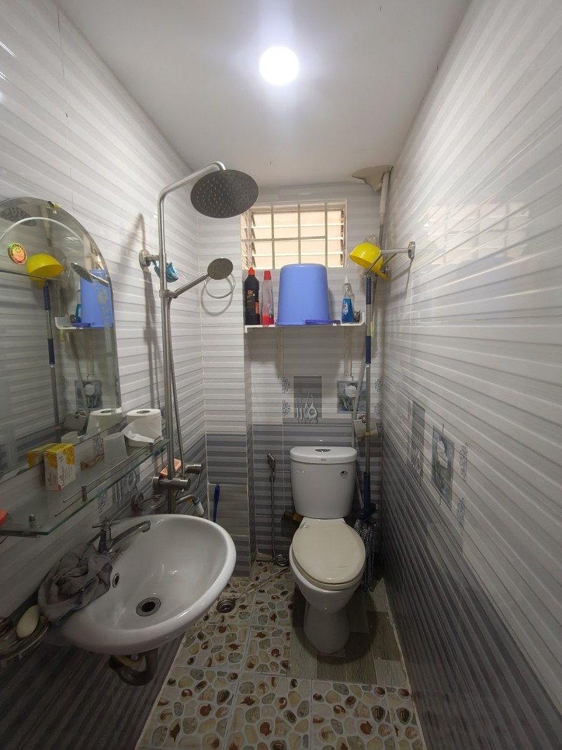 Bán nhà đường só 3, Trường Thọ, Thủ Đức, TP HCM. DT 137m2, 2 tầng, 5PN, Sổ hồng, giá 10,09 tỷ. 15977419