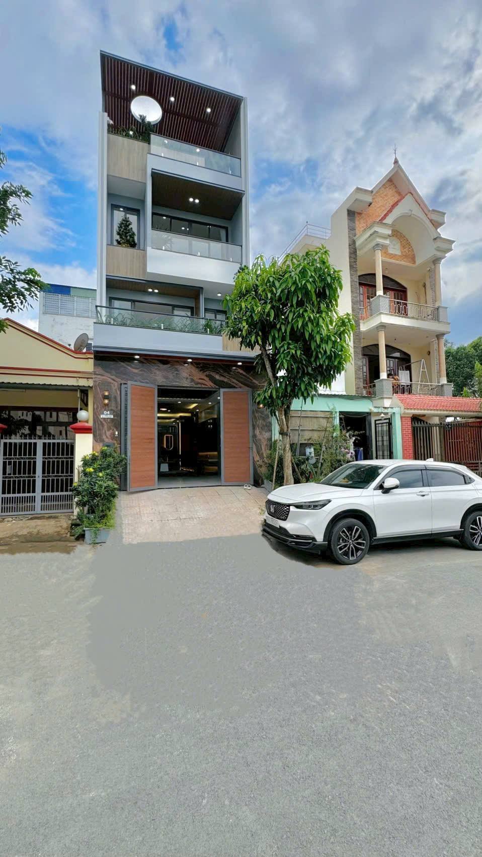 BÁN NHÀ PHỐ PHẠM HỮU LẦU QUẬN 7 – THANG MÁY – ĐƯỜNG 16M - 17,9 TỶ 15977458