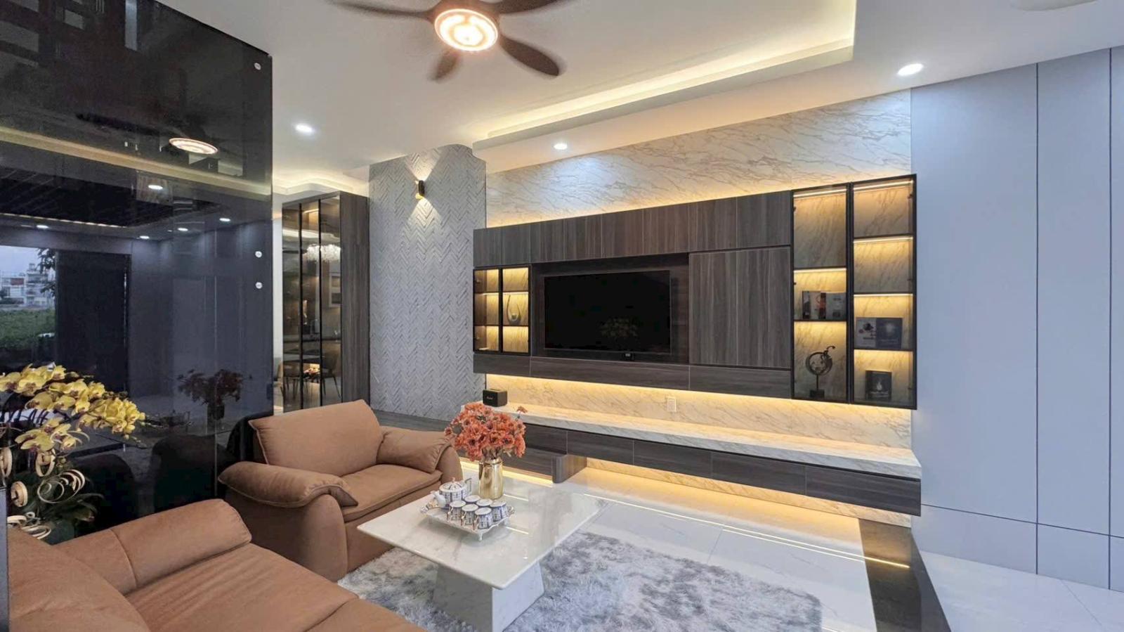 BÁN NHÀ PHỐ PHẠM HỮU LẦU QUẬN 7 – THANG MÁY – ĐƯỜNG 16M - 17,9 TỶ 15977458