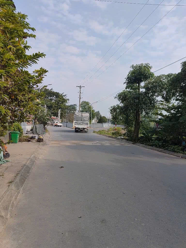 ĐẤT SÁT TRƯỜNG CẤP 1-2 SONG LIỄU - KINH DOANH TỐT - SỔ ĐỎ SẴN 15977508