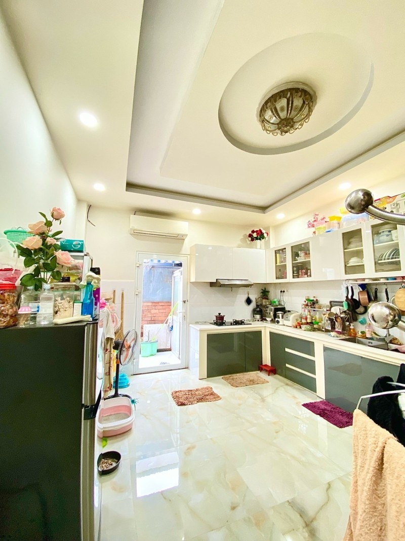 Bán nhà mặt phố đường  Đại Lộ 3, Phước Bình, Q9, Thủ Đức, TP HCM. DT  82m2, 3 tầng, giá 11.8  tỷ, 15977514