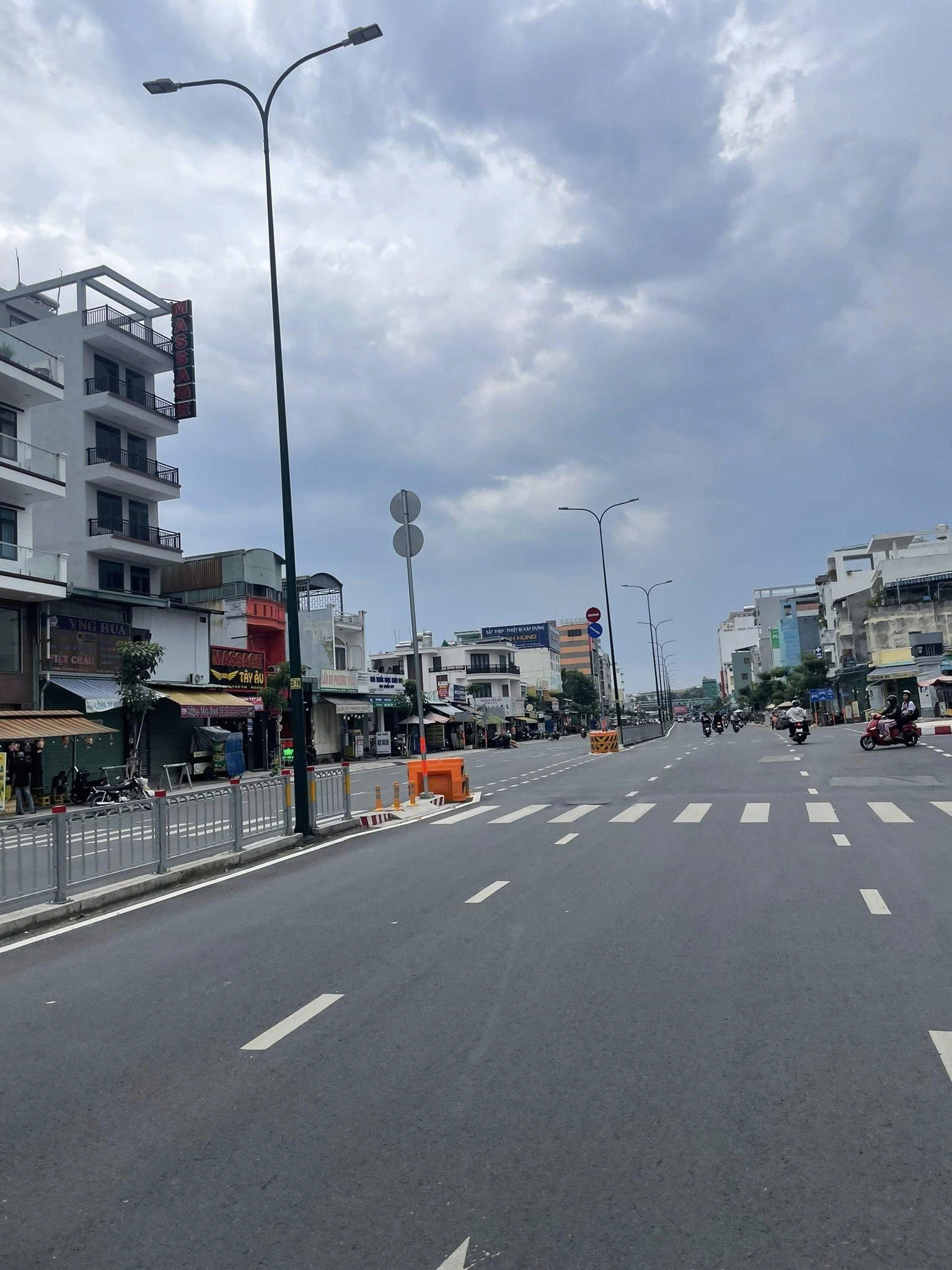 BÁN BẤT ĐỘNG SẢN MẶT TIỀN DƯƠNG QUẢNG HÀM – QUỸ ĐẤT HIẾM 5.000M² – TP.HCM 15977553