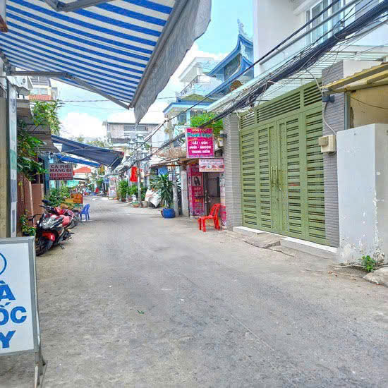 NHÀ CẤP 4 TIỆN XÂY MỚI - HẺM XE HƠI - 1135 HUỲNH TẤN PHÁT, Q7 - 5,9 TỶ (CÒN TL) 15977576