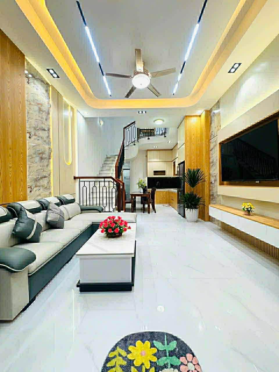 🔴💥Bán nhà 3 tầng 3 mê Ô TÔ vào tận nhà Tôn Đức Thắng - FULL nội thất mới keng 15977601