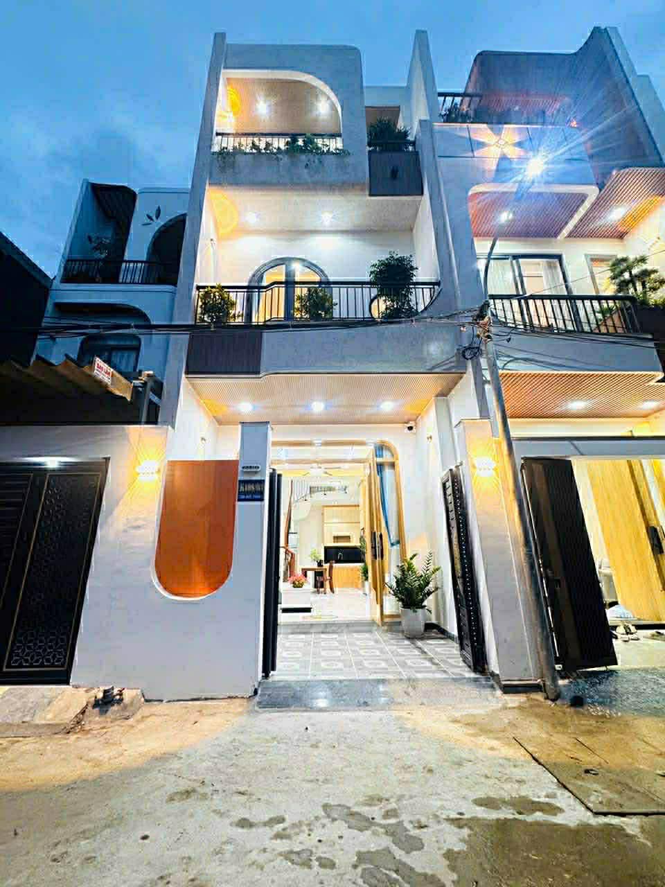 🔴💥Bán nhà 3 tầng 3 mê Ô TÔ vào tận nhà Tôn Đức Thắng - FULL nội thất mới keng 15977601