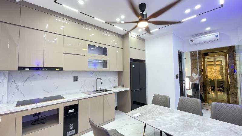 BÁN NHÀ NGỌC THỤY – LONG BIÊN, 6 TẦNG CÓ THANG MÁY, HAI MẶT THOÁNG, GIÁ 9.8 TỶ 15977626