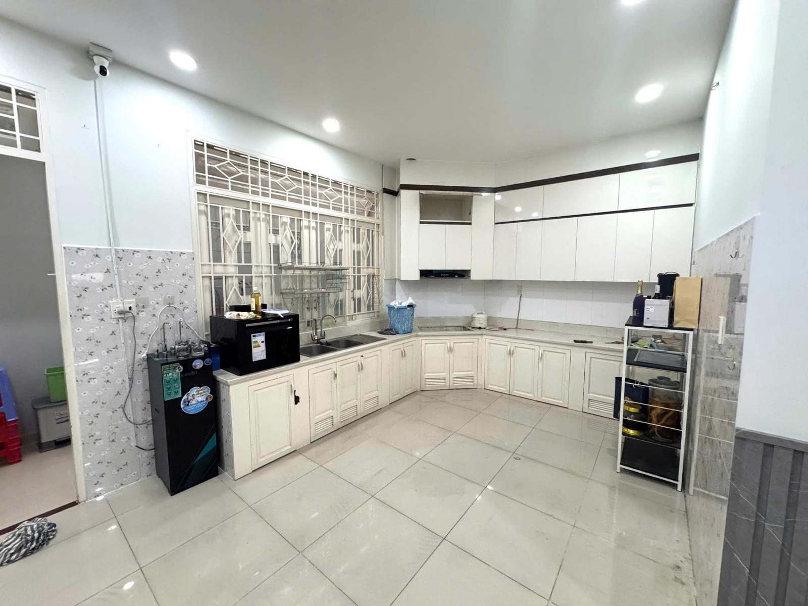 BÁN SIÊU PHẨM NHÀ MẶT TIỀN HẺM ĐẸP XE HƠI 6M- PHÙ HỢP CHO MỌI GIA ĐÌNH. LH:0931423123. 15977632