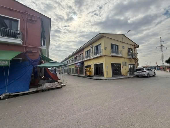 CẦN BÁN KIOT 2 TẦNG – CHỢ ĐẦU MỐI NAM HÀ NỘI 15977638