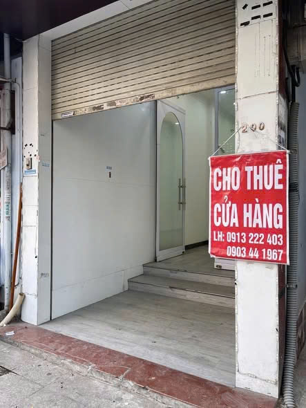 CHO THUÊ TẦNG 1 – MẶT PHỐ ĐỘI CẤN khu vực sầm uất, đông dân cư, gần các tuyến phố lớn như Liễu Giai 15977640